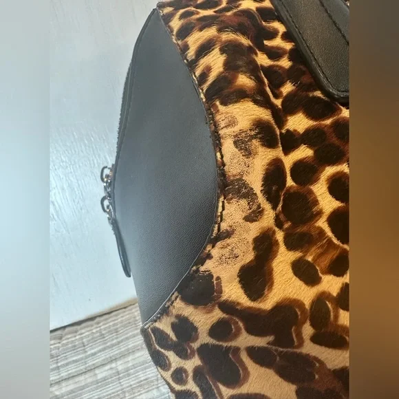 Charles Jourdan Leopard Print Haircalf Satchel Bag – Genuine Leather - Picture 6 of 16